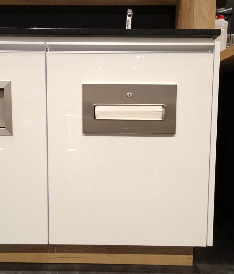 Ausf. Handtuchspender (4)